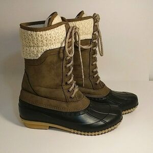 Etc Brown Outdoor Duck Billed Boots Size 6/7 Crochet Detail Warm Cozy Waterproof